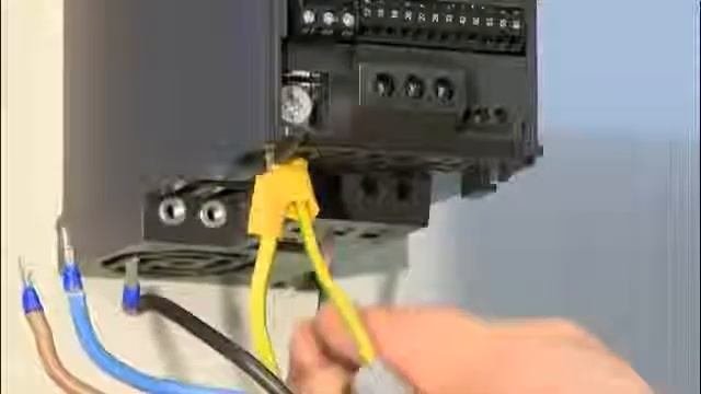 Ввод в эксплуатацию Danfoss VLT Micro Drive FC 51