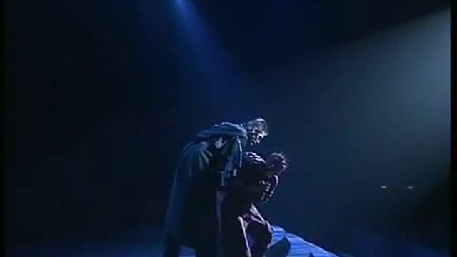 Notre Dame de Paris - La sorciere (Daniel Lavoie & Garou)