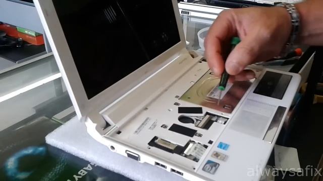 Acer aspire one black screen of death easy fix