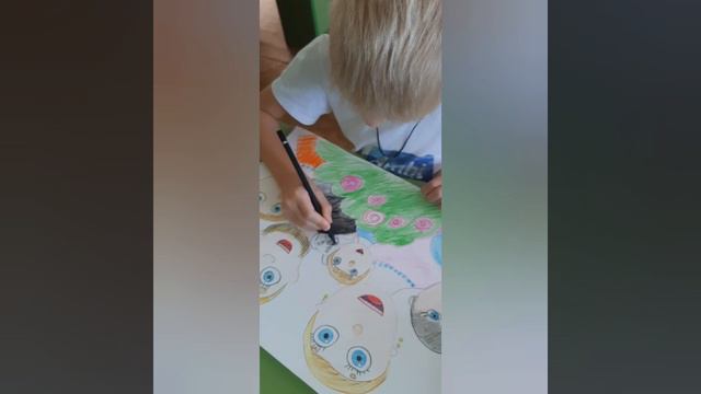 Видео мастер -класс от дошколят "Рисуем семью"