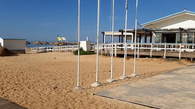 Portugal.  Пустые пляжи. Vilamoura.