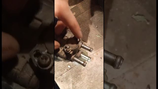 Дроссельная заслонка