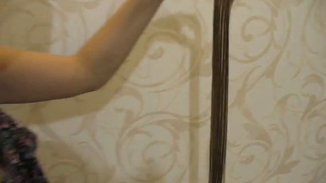выпрямление искусственных прядей