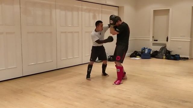 Kali Empty Hands  Panantukan and Hubud Flow Drill - Footwork and Timing to Turn The Tide