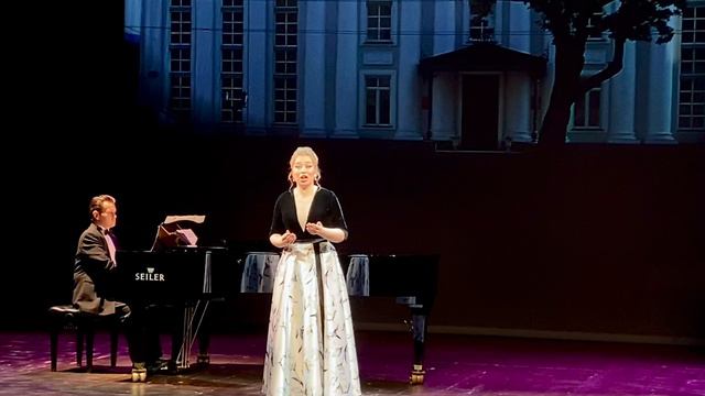 Зорина Вероника - А. Аренский "Счастье"