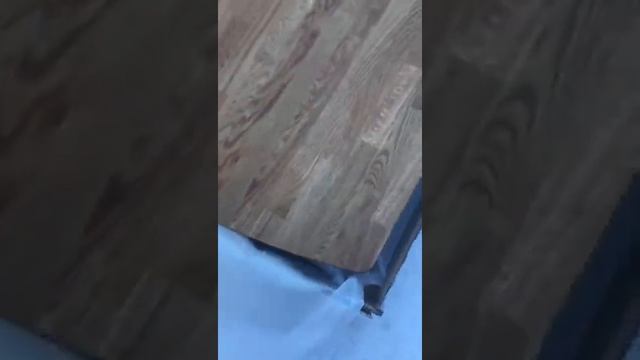 Стол обеденный Сканди из массива дуба Стэнлес.