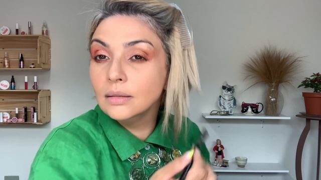 Maquiagem Primavera Metalizada
