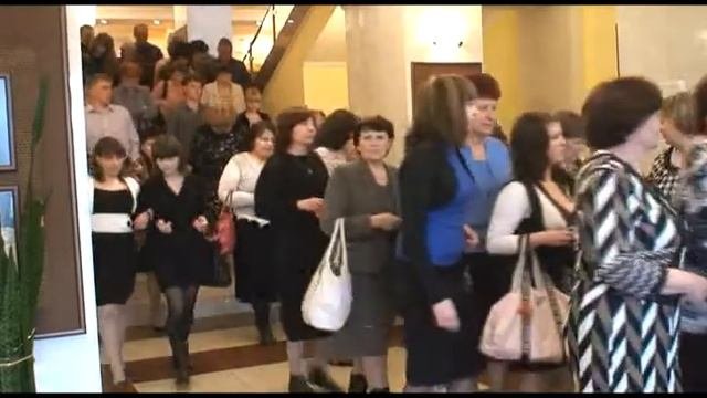 Гастроли театра "Студия" Л.Ермолаевой в Таре.mpg