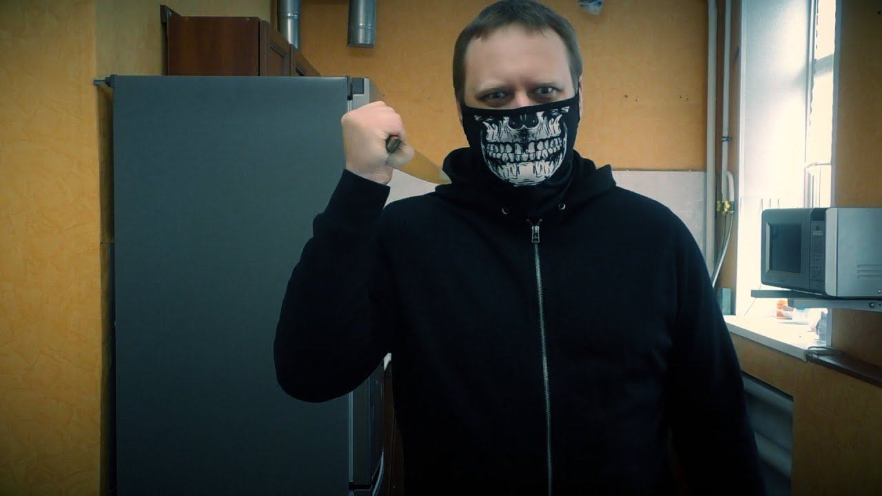 Страшная сказка на Хэллоуин / A scary Halloween tale