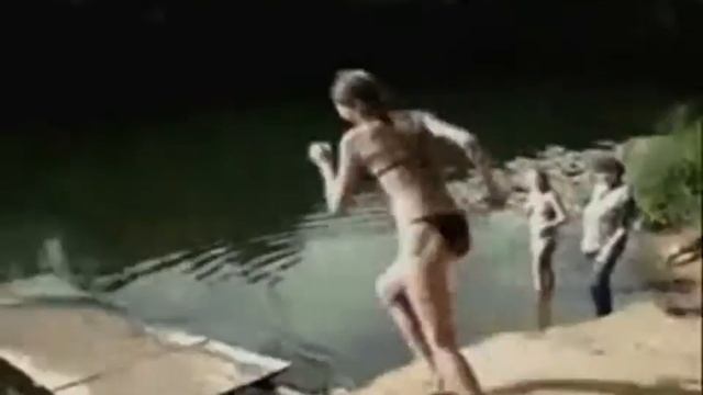 Самые смешные моменты.Баба в воду. Водные процеДУРЫ!!!
