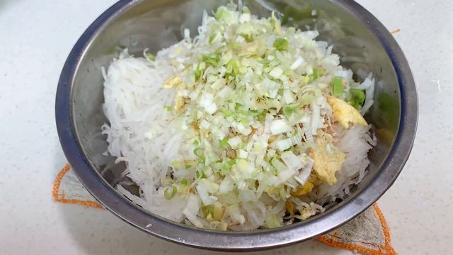 萝卜丝饺子馅好吃有诀窍，教你酒店调馅秘诀，鲜香味美比肉馅还香