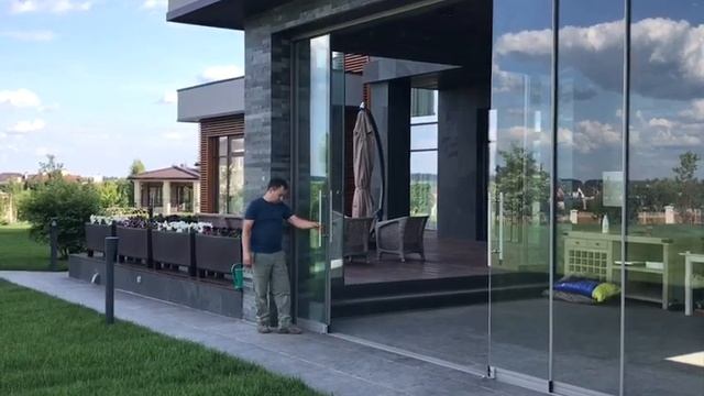 Остекление зоны барбекю