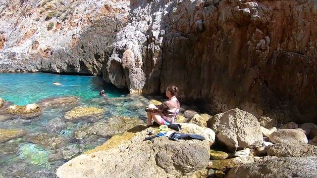 Seitan Limania Beach / пляж Шайтан Лимани остров Крит Греция. Интересный пляж для снорклинга Крит