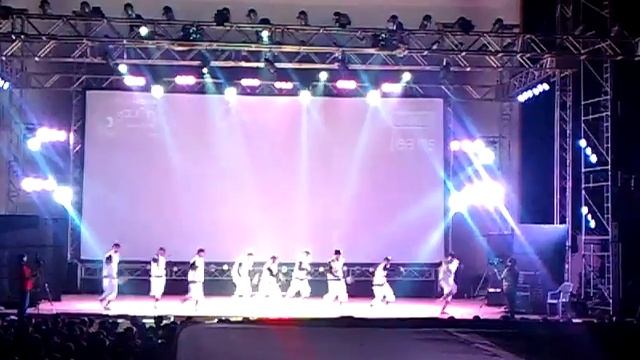 saarang 2011 - LOYOLA DREAM TEAM V 2.0