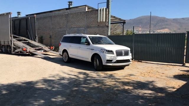 Car Carrier CSI off loading Lincoln Suzuki Mini Cooper JCW GP pack BMW y Ford Bronco