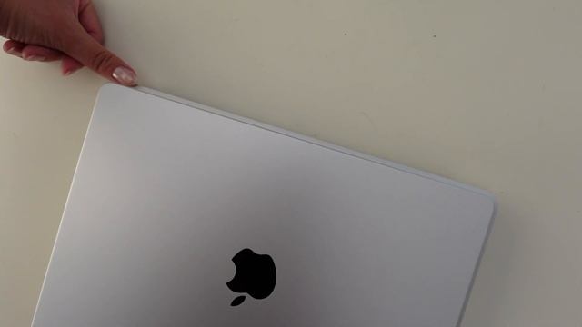 UNBOXING 2023 Refurbished MacBook Pro 14" M2 Apple Chip
