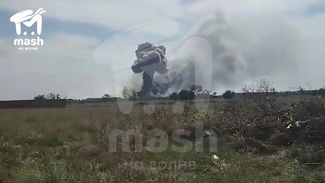 Первые кадры момента взрыва в Новофёдоровке в Крыму.