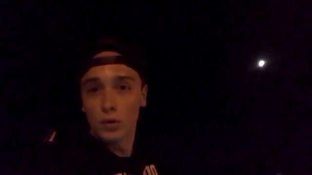 Челлендж24 -НОЧЕВКА НА НАДУВНОМ МАТРАСЕ В РЕЧКЕ!