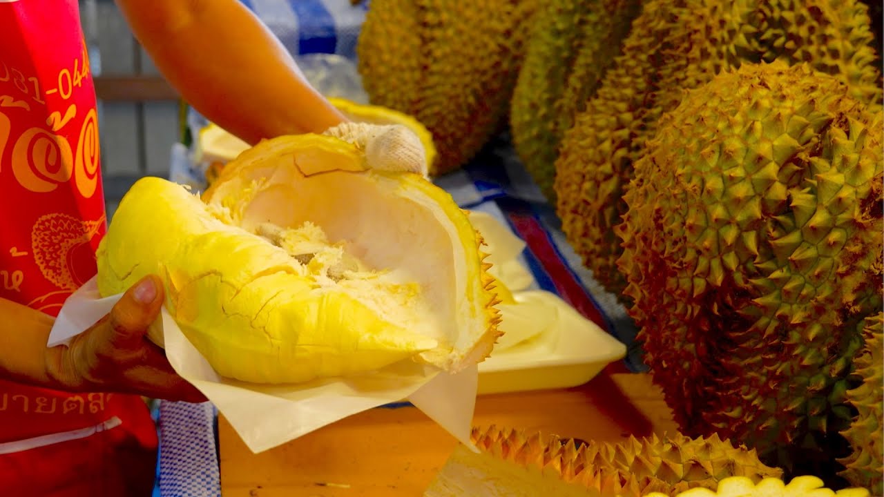 НАРЕЗКА ДУРИАНА-МОНСТРА | Удивительная техника королевы Дуриана | Тайский фрукт