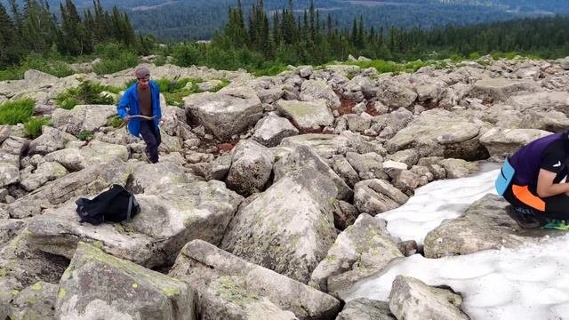 Первый Йеменец покоривший Поднебесные Зубья  Араб выживает в лесах Сибири  Кузбасс 2023