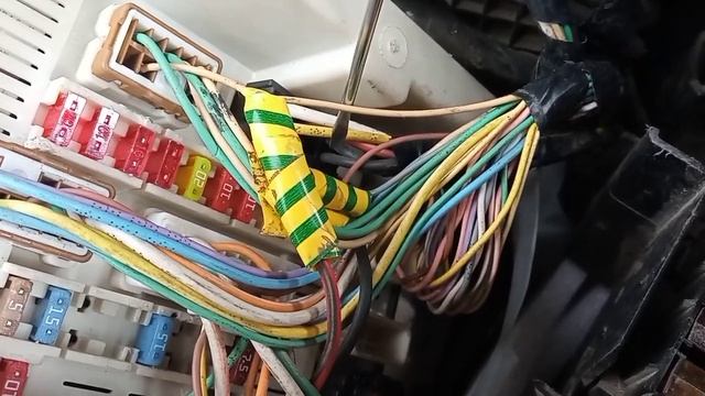 Установка дальнего в полнакала на рено Меган 2.mp4