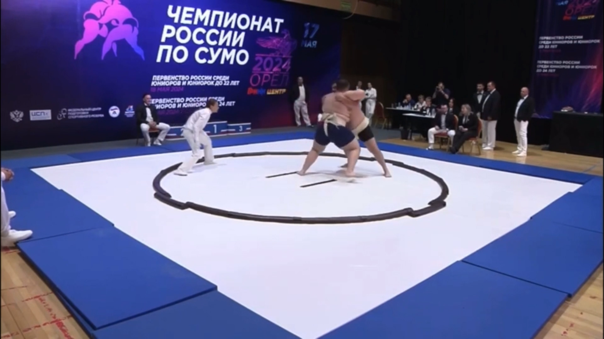 На чемпионате и первенстве России успешно выступили сумоисты из КБР