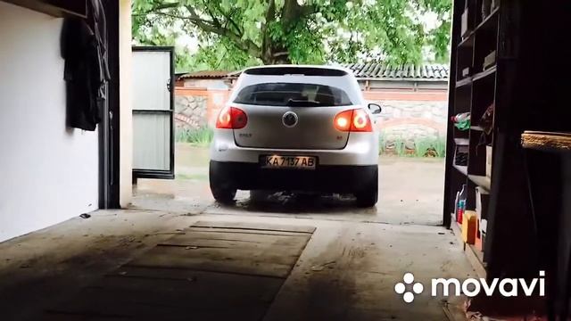 VOLKSWAGEN Golf 5/Гараж/Музыка/Вайн