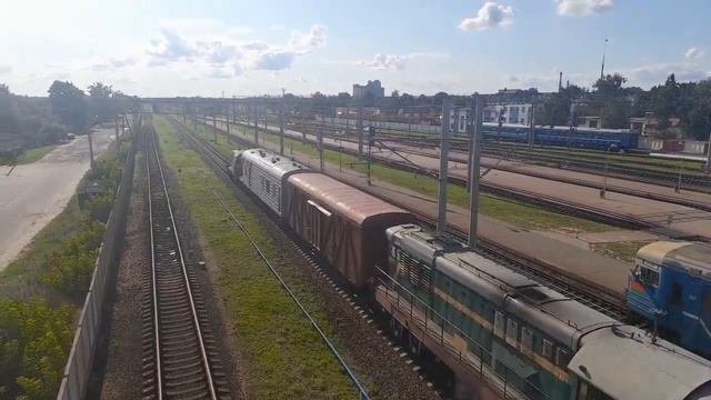 ЧМЭ3-1577 с хозяйственным поездом и ПРСМ4-100 на ст.Жлобин