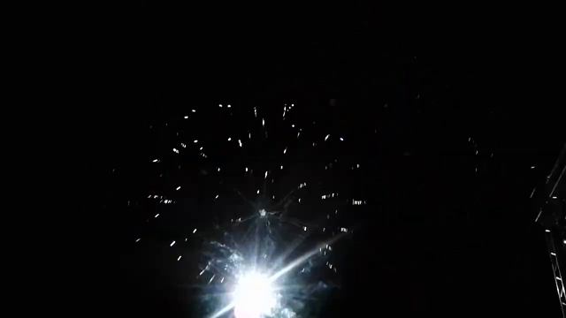 Салют в Михайловске на День ВМФ 30 июля 2017 года. Ураааааа