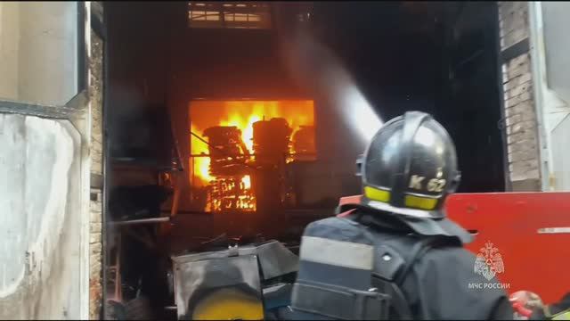 тушение  пожара  в московском Новогиреево