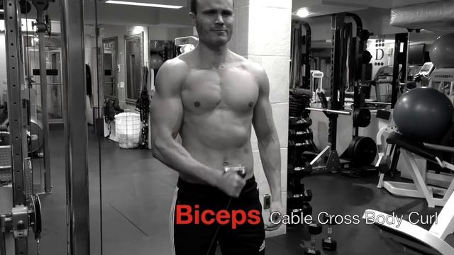 Cable Biceps Cross Body Curl