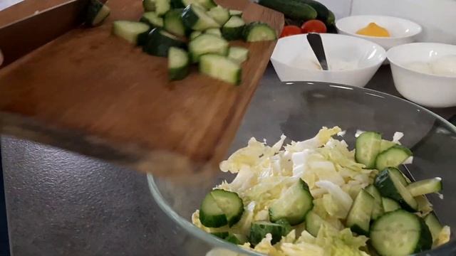 Салат из пекинской капусты. Вкусно и просто!