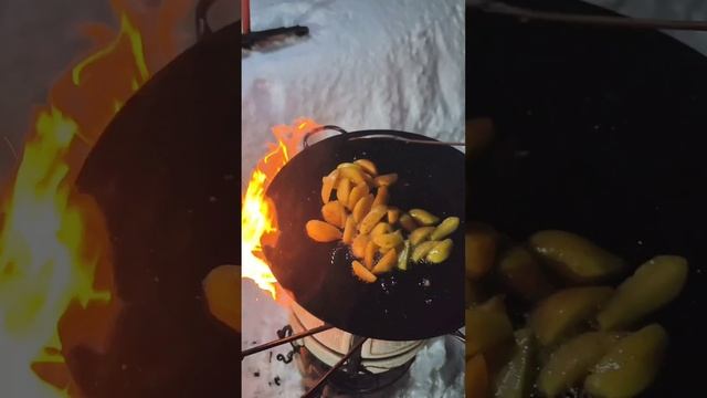 Картошечка на садже.