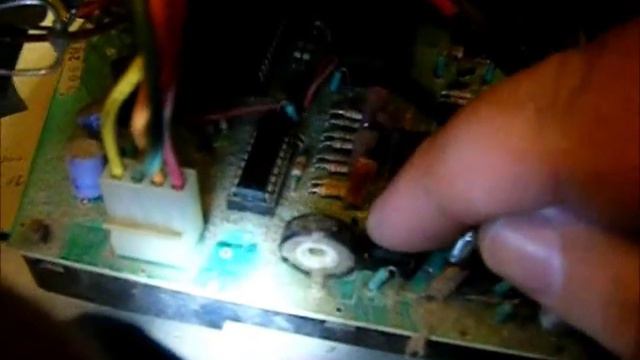 Vectrex Repair for no vector, only has white dot on screen