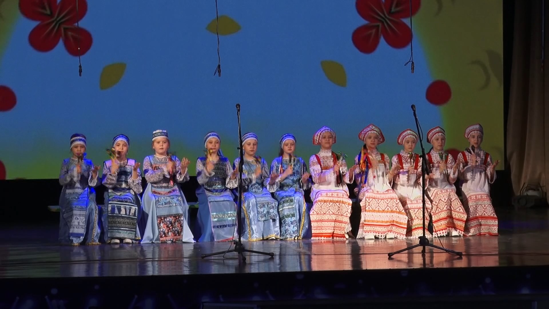 Детский фольклорный ансамбль «Лапоточки» стал лауреатом юбилейной 15-ой премии «Андрюша»