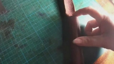 Футляр - формовка из кожи для складного ножа. Рабочий процесс.