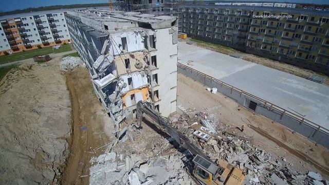 Ribnitz-Damgarten Abriss Neubaublock Berliner Strasse 5-8