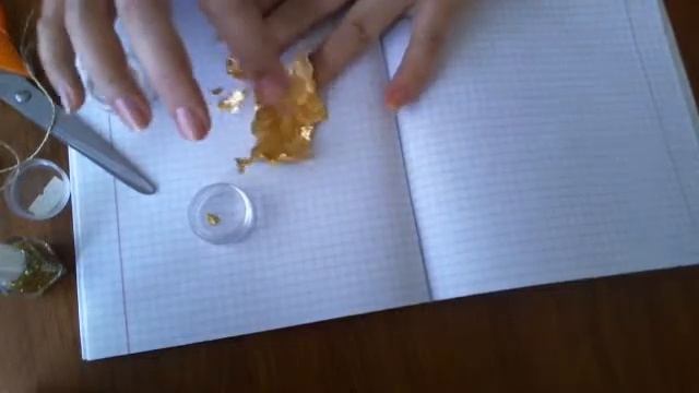 МОЖНО ЛИ СДЕЛАТЬ ФОЛЬГИРОВАННЫЕ НОГТИ ОБЫЧНОМУ ЧЕЛОВЕКУ?