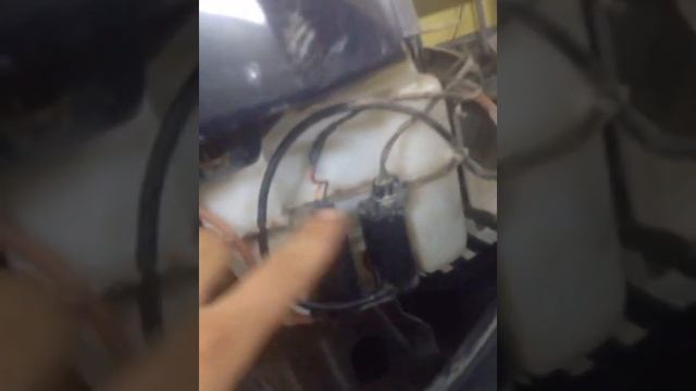 Daewoo Matiz 
Где находится бачок омывателя