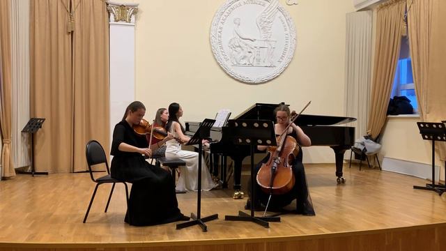 G. Sviridov - Piano Trio in A minor, op.6