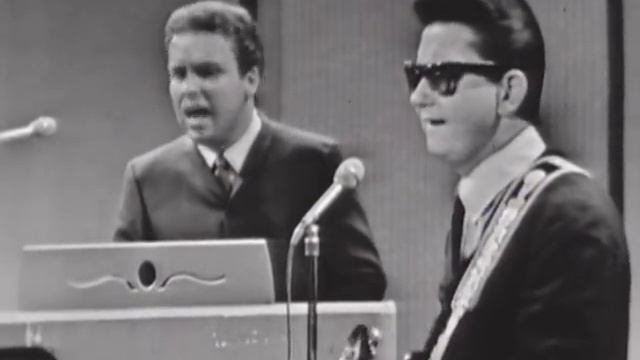 Roy Orbison Oh Pretty Woman on The Ed Sullivan Show
