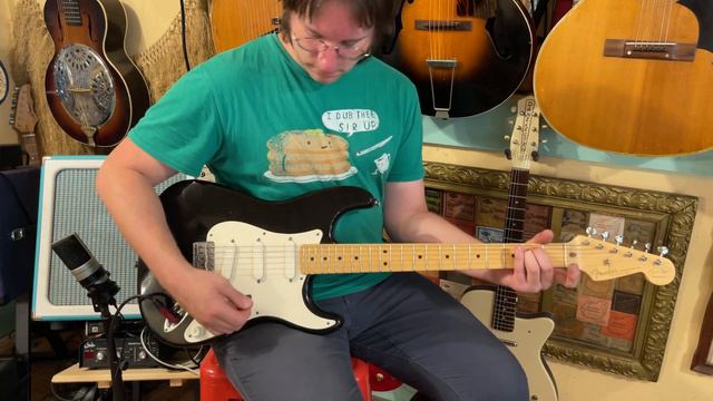 1992 Fender USA Eric Clapton Blackie Stratocaster electric guitar