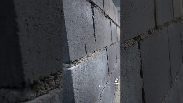 Кладка стен из отсевоблока на цементно песчаный раствор.