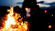 Девушка очнулась в таежной избе, придя в себя, она увидела перед собой лицо и застыла…