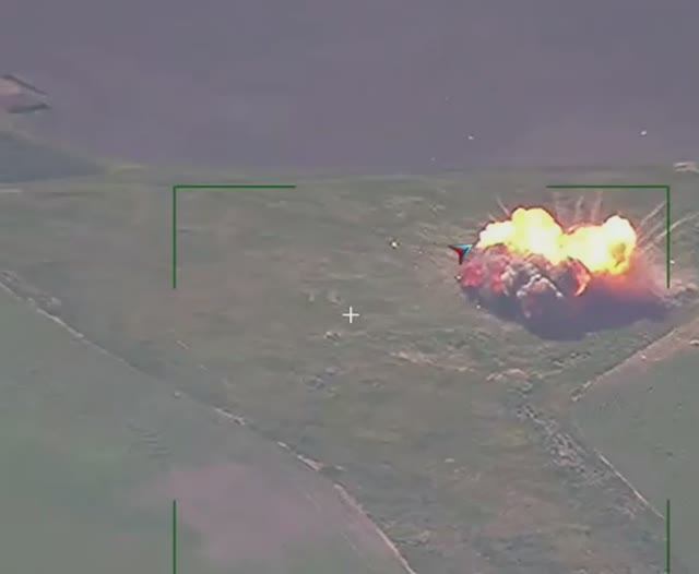 Российские военные уничтожили очередную замаскированную РЛС ВСУ П18 Малахит