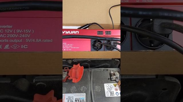 Китайский авто инвертор 12v / 220v
