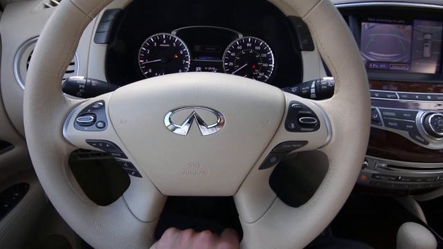 2014 INFINITI QX60 with Deluxe Tech and Touring Package