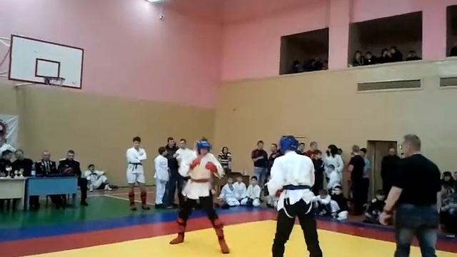 2. Слава Болгов(синий) Vs Никита Лаврентьев(красный)