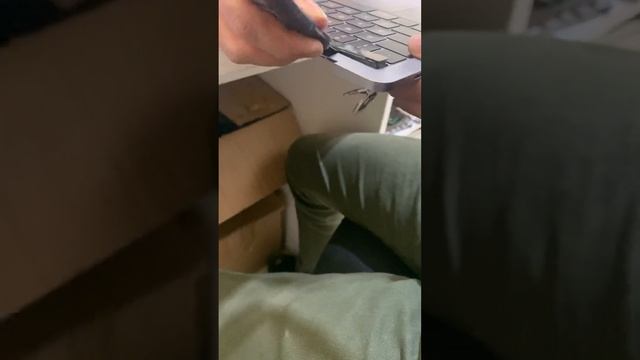 Mengatasi touchbar macbook pro tidak berfungsi