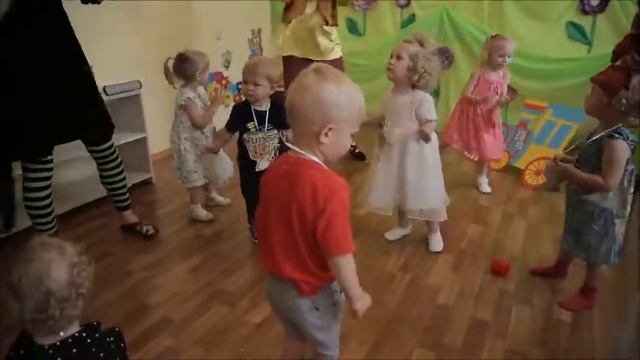 Праздник лета,младшая группа